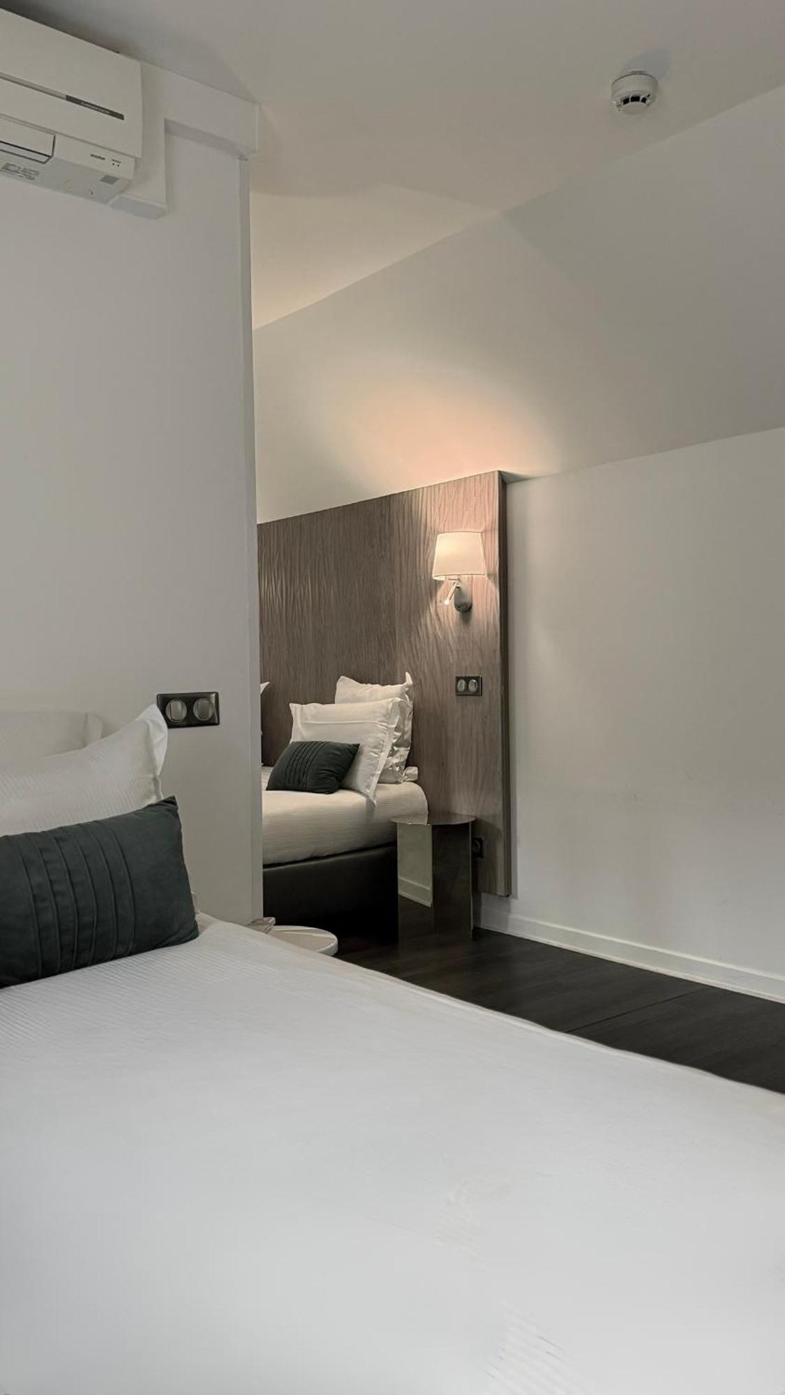 Quadruple Room,1774422401:JPEG