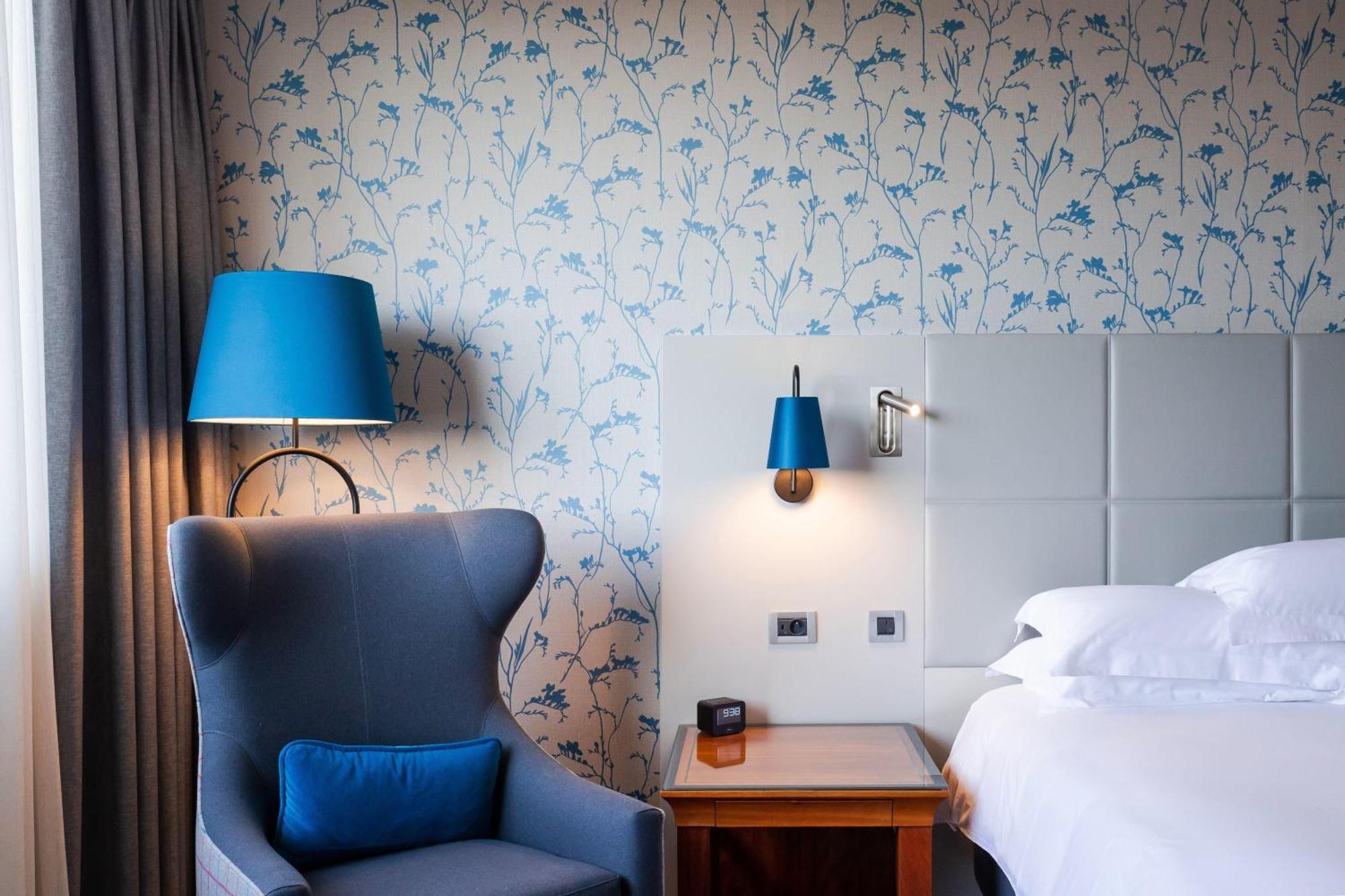 Executive King Room