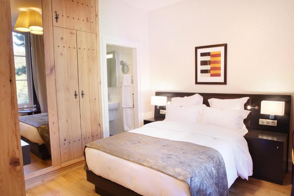 Double Room Private Bathroom