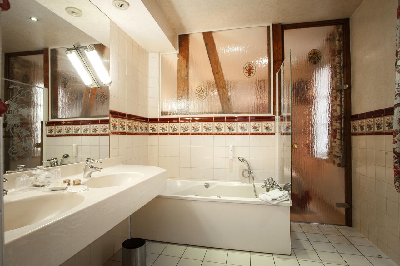 Suite con bañera o ducha Balneo
